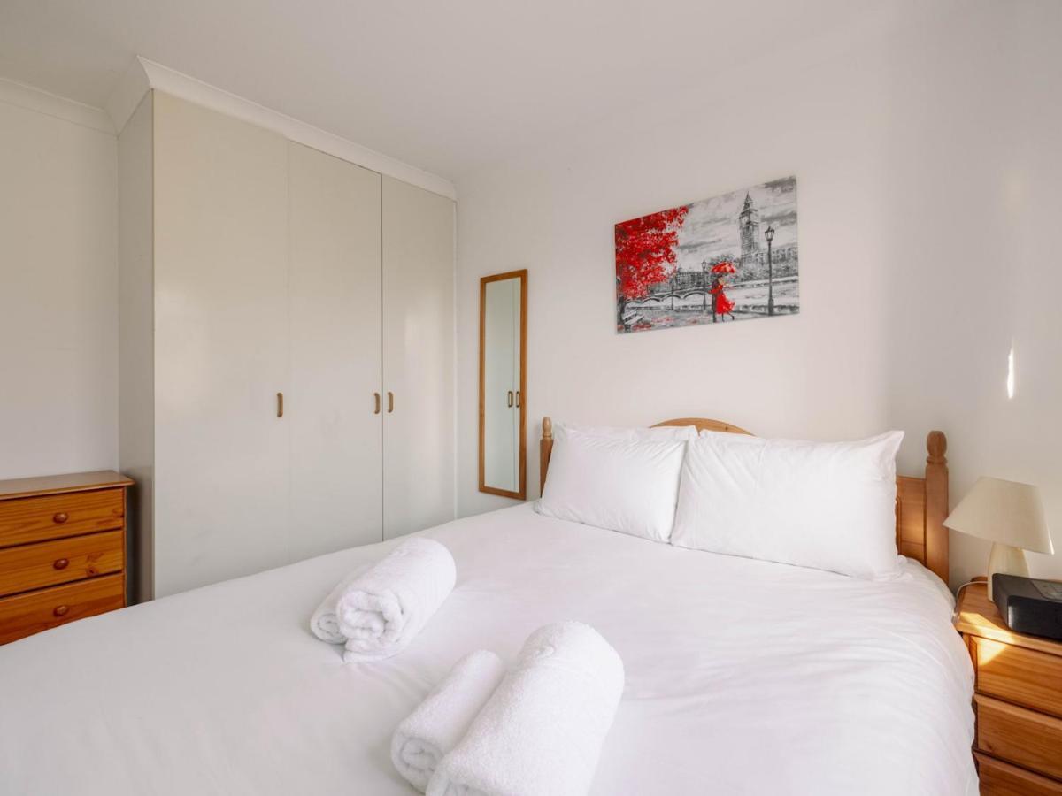 Sunny Maisonette With Views Over Canary Wharf, 伦敦 外观 照片